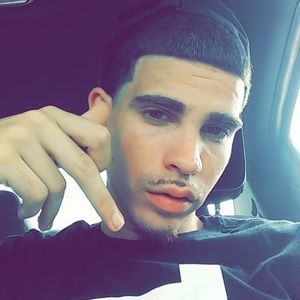 Meet your Posher, Dorian